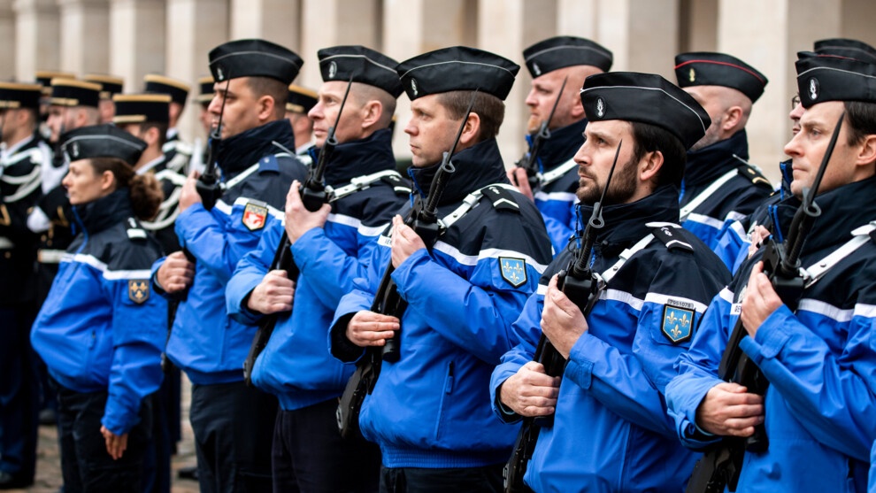 Gendarmerie du Val d'Oise - LES PAGES BLEUES DU DICO Aujourd'hui G